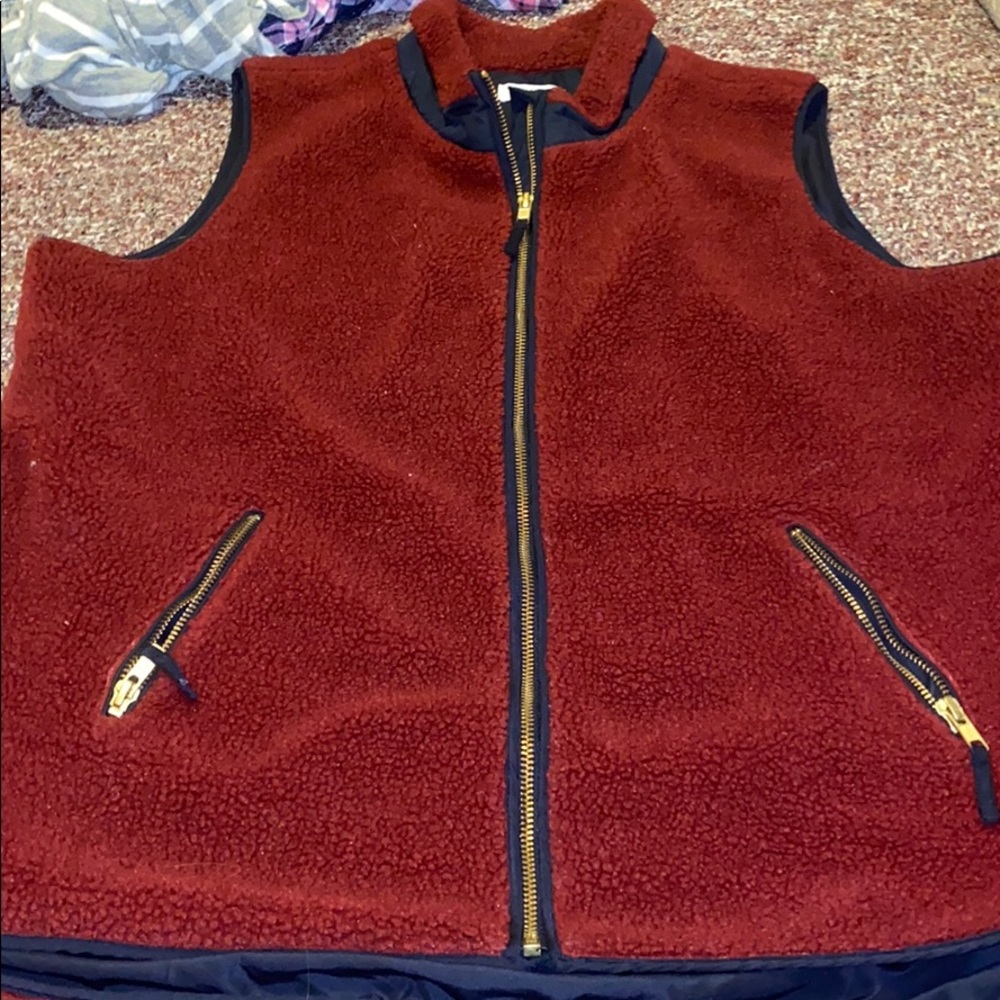 Crown & ivory vest
